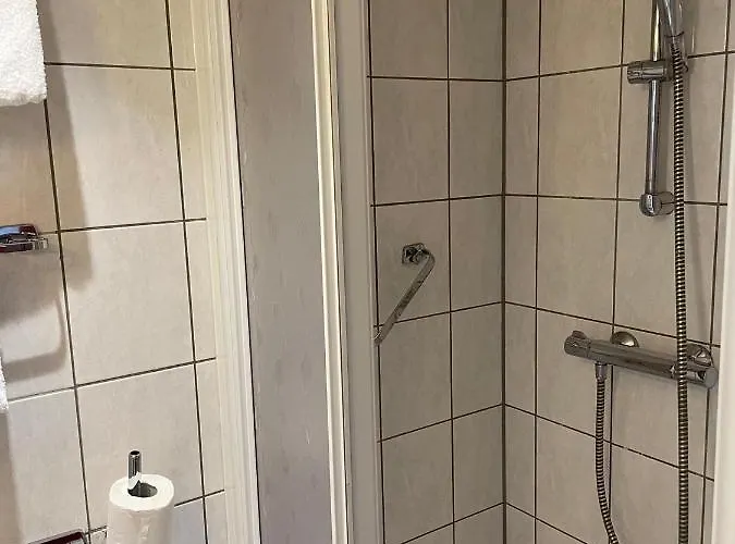 Hotel na wodzie Fairtours Hotelschiff Rembrandt Van Rijn Düsseldorf