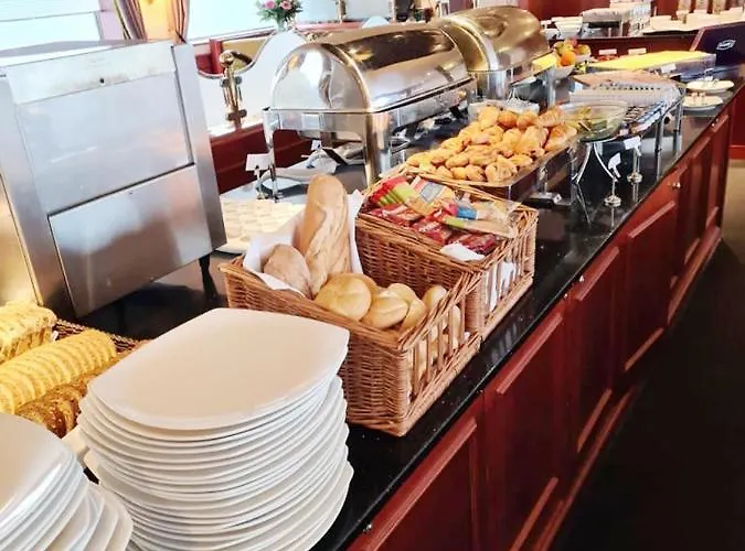 Fairtours Hotelschiff Rembrandt Van Rijn Botel