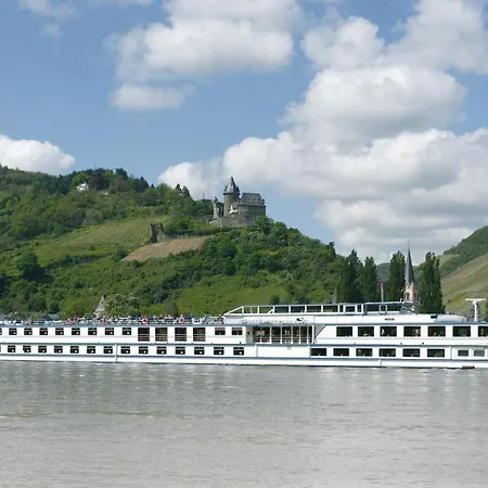 船上ホテル Fairtours Hotelschiff Rembrandt Van Rijn *